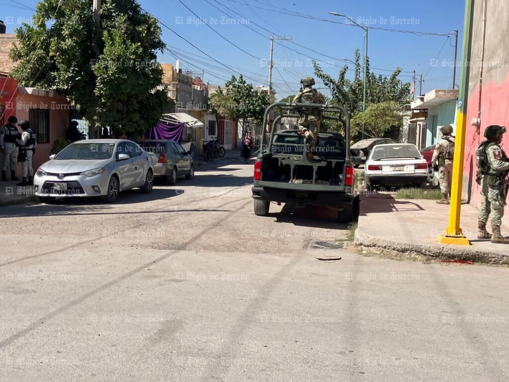 Asesinan al exsecretario de Gómez Palacio frente a su domicilio