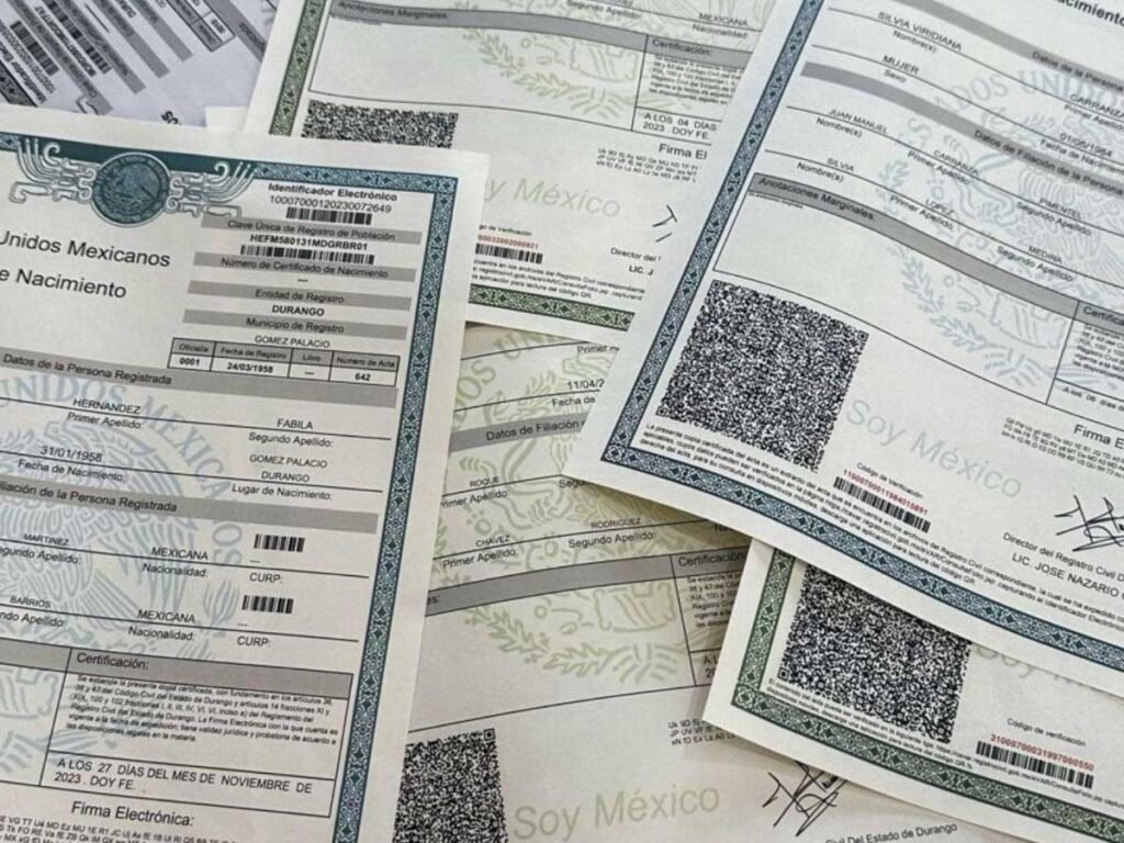 Detienen a hombre por venta de actas falsas en Durango