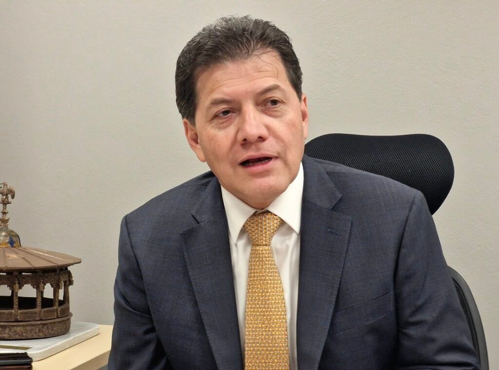 Reforma electoral depende del respaldo de PVEM y PT: Lobo