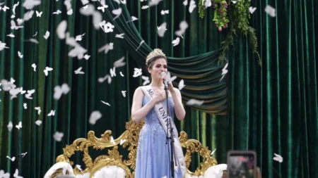 Fátima Bosch es reconocida como Huésped Distinguida en Tabasco