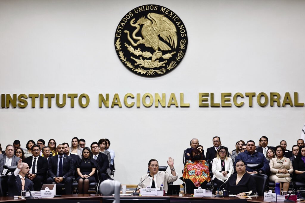INE propone reforma electoral con voto electrónico y paridad de género INE propone reforma electoral con voto electrónico y paridad de género