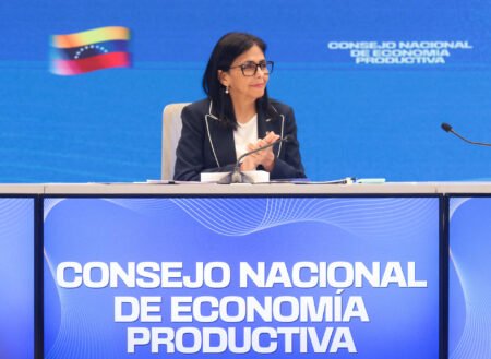 Venezuela firma primer acuerdo para exportar gas licuado de petróleo