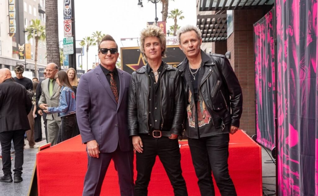 NFL anuncia a Green Day para apertura del Super Bowl LX en California