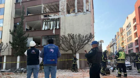 Explosión en Coyoacán deja siete heridos y daños en edificios