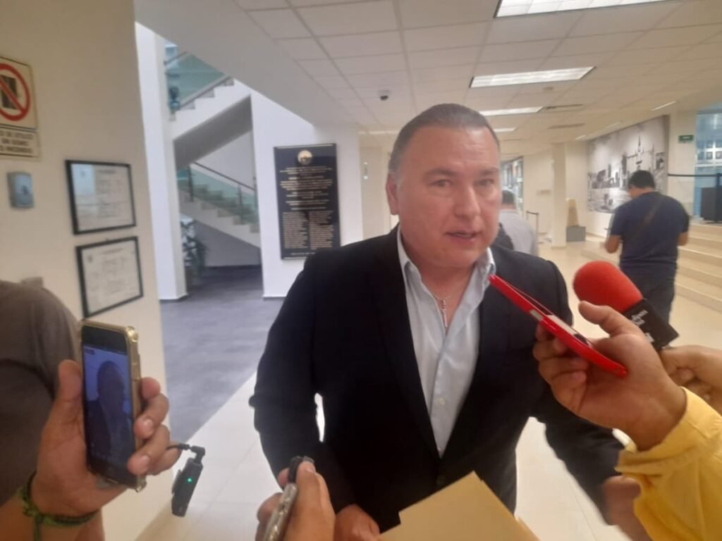 PAN cuestiona falta de pluralidad en sesiones itinerantes del Congreso