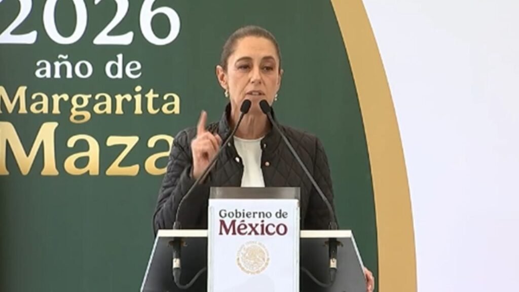 Sheinbaum dialoga con madres buscadoras en evento del IMSS Coahuila Sheinbaum dialoga con madres buscadoras en evento del IMSS Coahuila