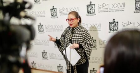 PRI y PAN advierten juicio político a Samuel García en Nuevo León