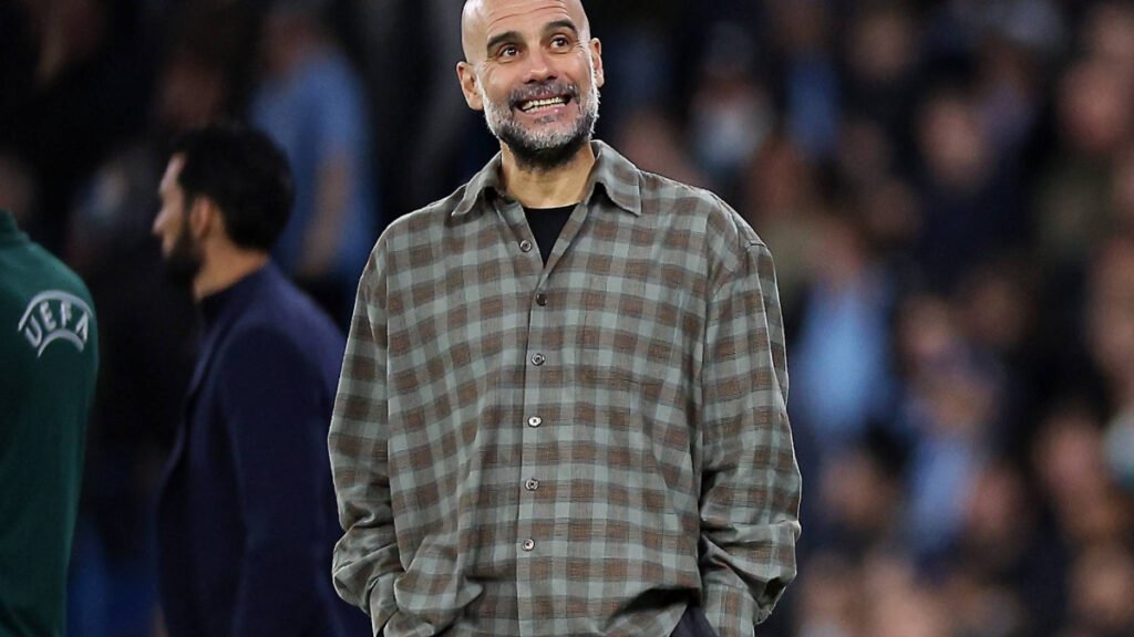 La camisa de Pep Guardiola se agota tras volverse viral La camisa de Pep Guardiola se agota tras volverse viral