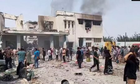 Ataque israelí en Irán deja 40 niñas muertas en escuela primaria