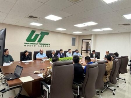 UT Nuevo Laredo avanza en acreditación de Ingeniería Mecatrónica