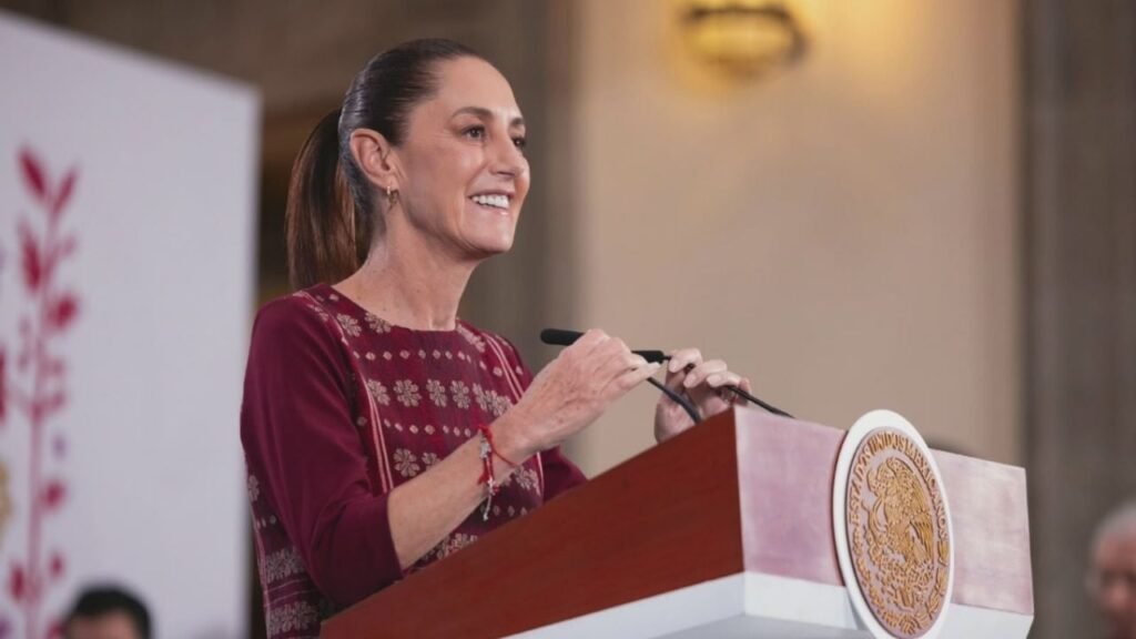 Sheinbaum firma acuerdo para fortalecer industria siderúrgica