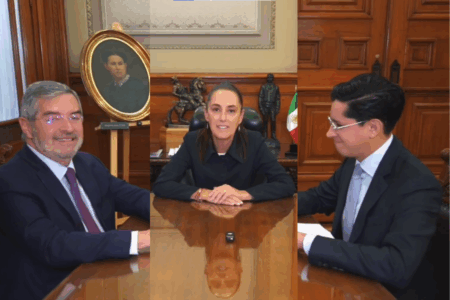 Claudia Sheinbaum designa a Roberto Velasco titular de la SRE