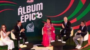 CDMX inaugura exposición sobre historia del fútbol rumbo al Mundial 2026