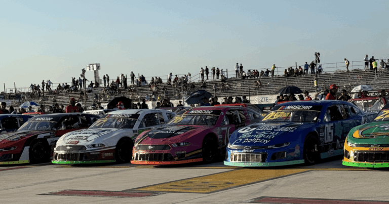 NASCAR México Series deslumbra con carrera y show aéreo en Tulum