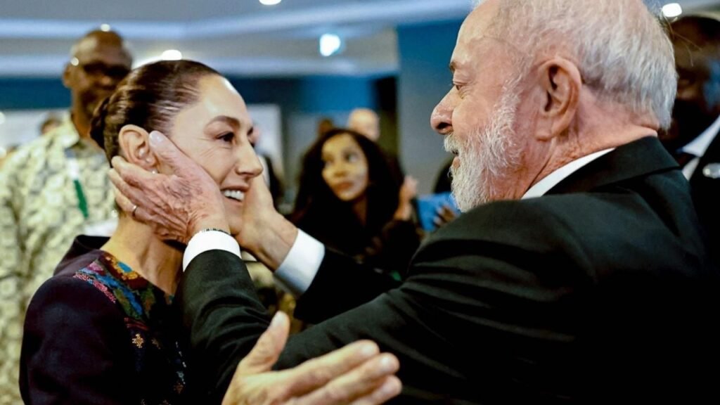 Sheinbaum se reúne con líderes progresistas en cumbre en Barcelona