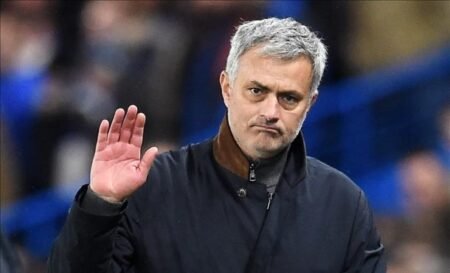 Mourinho no asegura su continuidad en Benfica ante rumores de salida