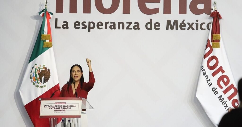 Ariadna Montiel asume Morena y exige candidatos sin corrupción