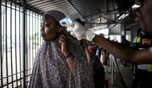 OMS eleva a muy alto riesgo brote de ébola en RD del Congo