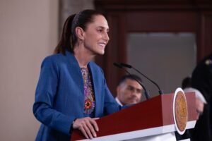 Sheinbaum destaca baja de pobreza laboral y alza en empleo en 2026