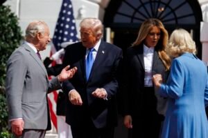 Trump elimina aranceles al whisky escocés tras visita de Carlos III