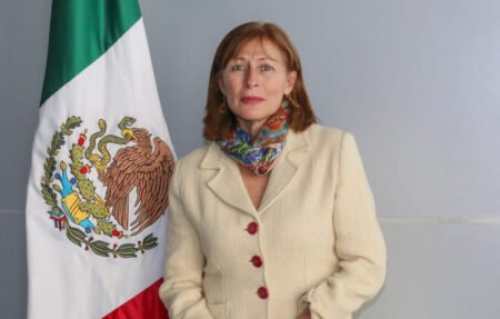 Tatiana Clouthier deja IME para buscar gubernatura de Nuevo León