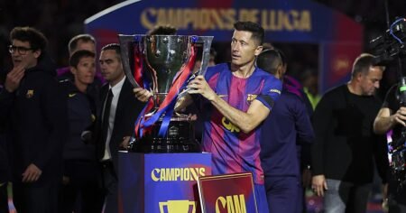 Lewandowski anuncia su salida del FC Barcelona tras cuatro años