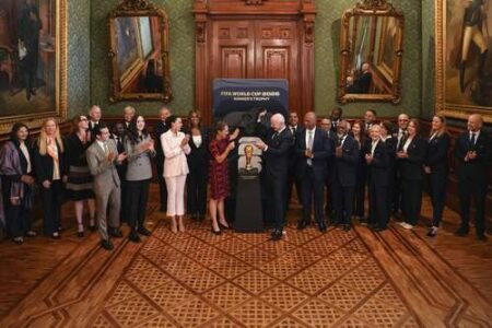 Sheinbaum e Infantino refuerzan alianza FIFA-CDMX en Palacio Nacional