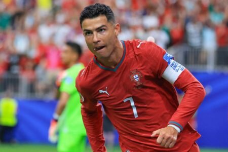 Cristiano Ronaldo suma 975 goles y se acerca a los 1,000 históricos