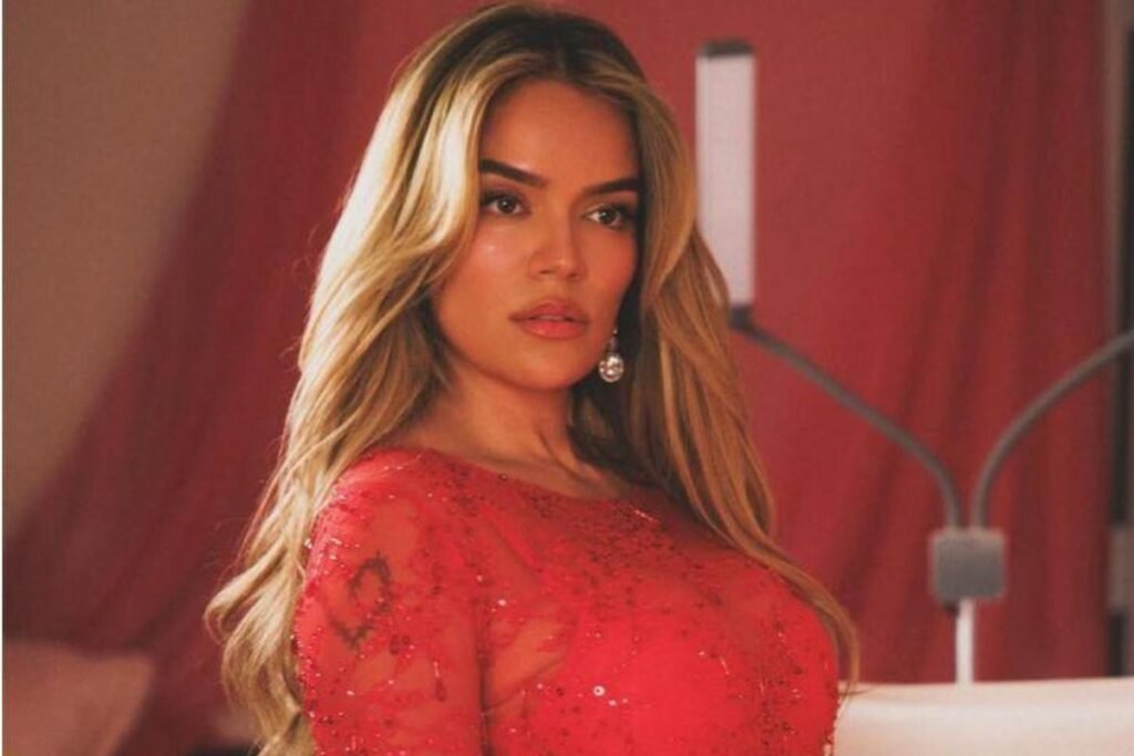 Karol G insta a De la Espriella a gobernar para toda Colombia Karol G insta a De la Espriella a gobernar para toda Colombia
