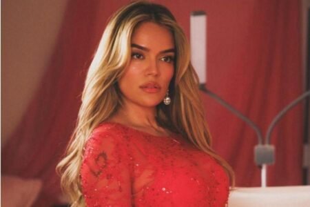 Karol G insta a De la Espriella a gobernar para toda Colombia