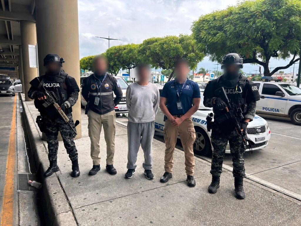 Detienen en Guayaquil a deportado por presunto narcotráfico