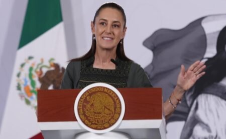 Sheinbaum negocia con EUA baja de aranceles para autos mexicanos