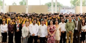 UAT gradúa a 184 profesionales de salud y educación en Mante