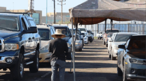 Morena podría reanudar regularización de autos chocolate en 2027