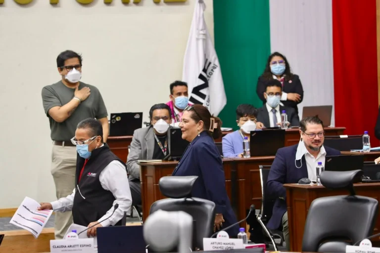 Morena revisará presupuesto del INE 2027 por considerarlo alto