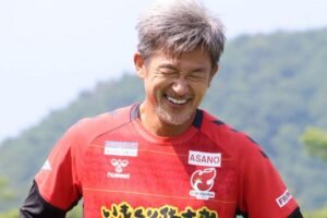 Kazuyoshi Miura marca gol histórico a los 59 años en Japón