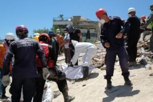 Venezuela intensifica rescate y ayuda tras sismo del 24 de junio