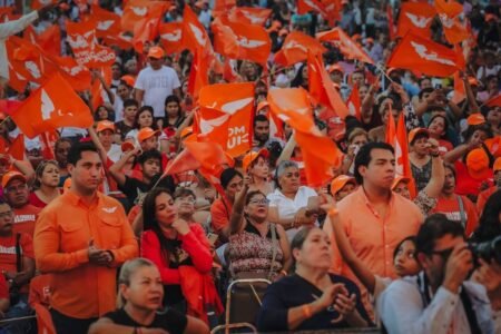 INE exige a MC paridad de género total antes del 17 de agosto
