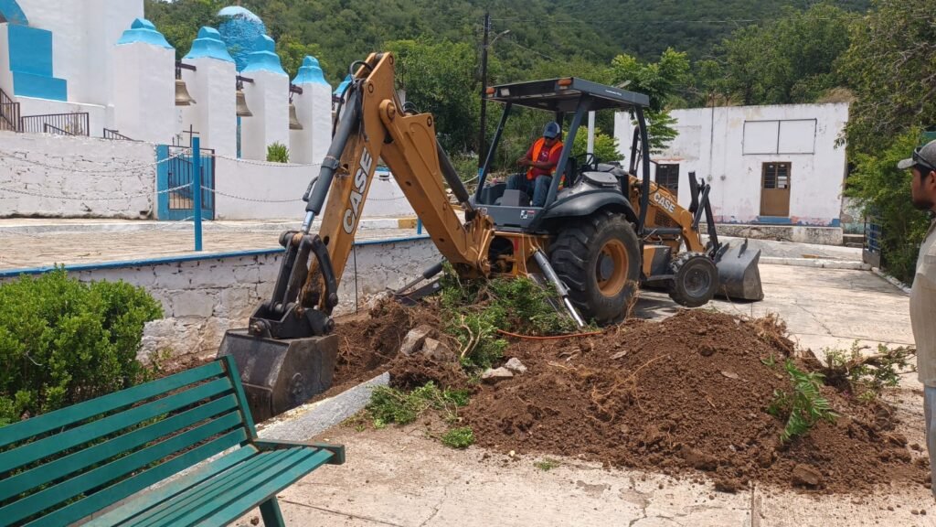 Tamaulipas invierte 7 millones en rehabilitación de plaza en San Nicolás