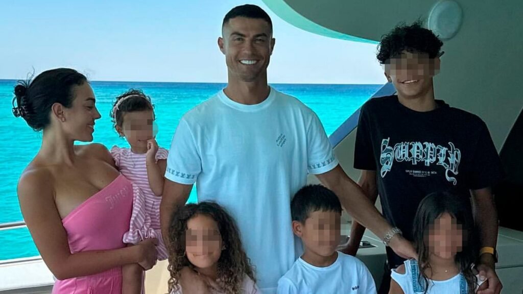 Georgina Rodríguez adopta a los hijos mayores de Cristiano Ronaldo