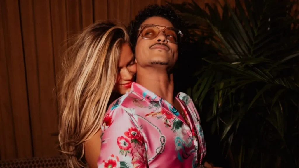 Karol G y Bruno Mars: rumores tras colaboración en ‘Still’ Karol G y Bruno Mars: rumores tras colaboración en 'Still'