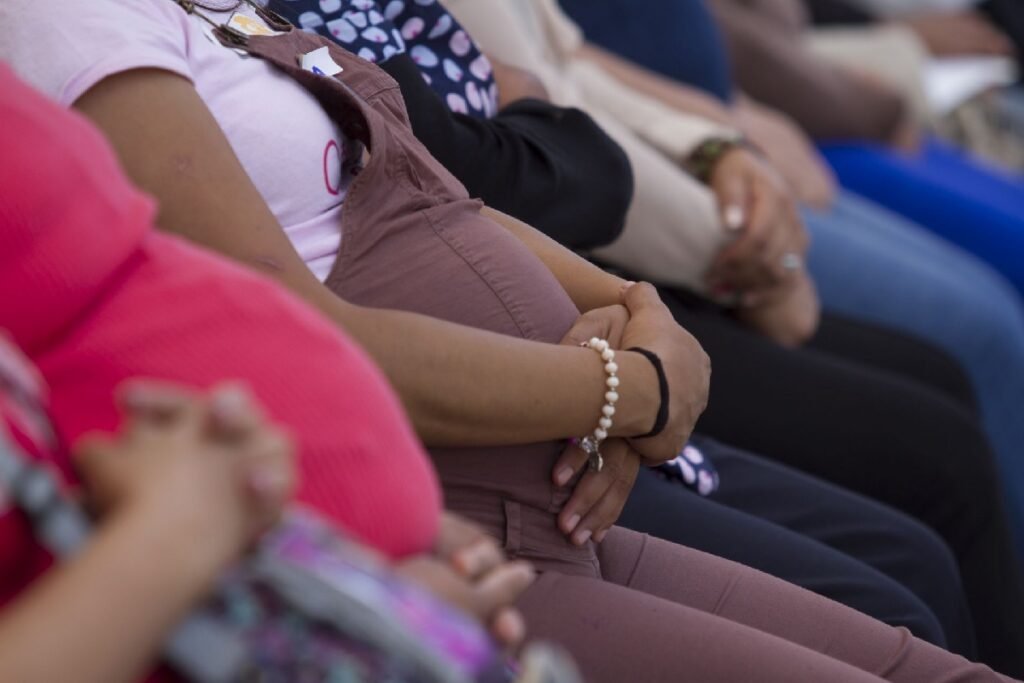 Embarazo infantil en Tamaulipas revela fallas en la NOM-046