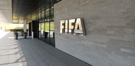 FIFA prevé reservas de 6.000 mdd y proponen reparto a federaciones FIFA prevé reservas de 6.000 mdd y proponen reparto a federaciones