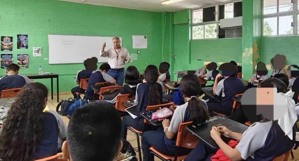 Tamaulipas prohibirá celulares en escuelas de educación básica