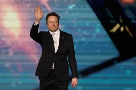 Documental sobre Musk debuta en Venecia con revelaciones de su expareja