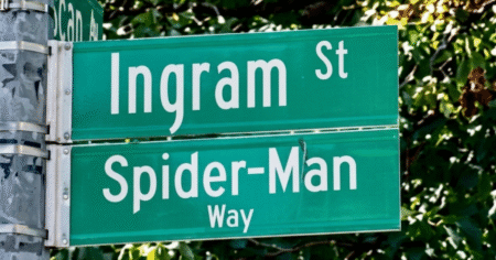 Nueva York inaugura Spider-Man Way en Queens como homenaje
