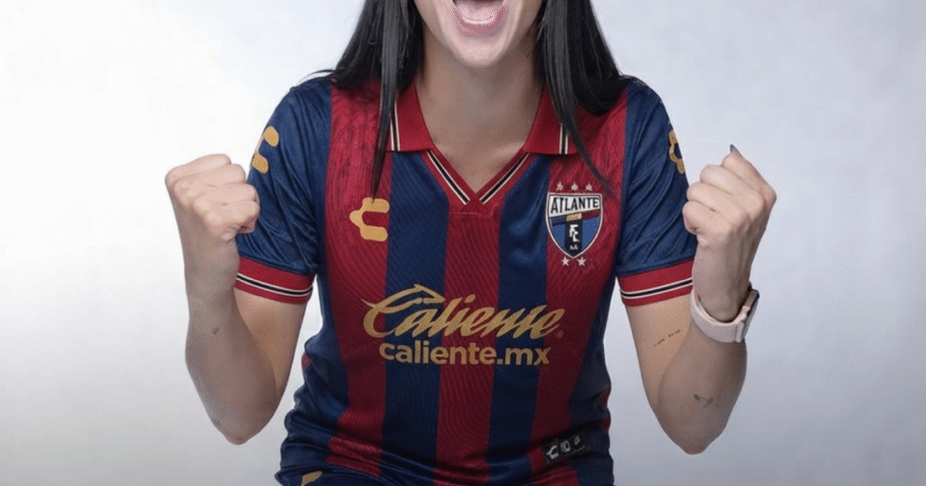 Morales critica desempeño táctico de Nailea Vidrio en Atlante