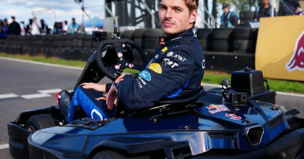 Verstappen gana carrera de 100 karts en Silverstone 2026