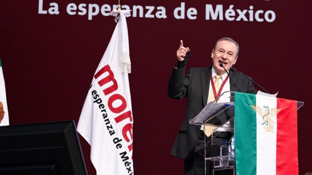 Morena celebra 15 años con llamado a unidad y continuidad