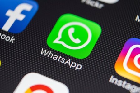 WhatsApp prueba programación de mensajes en versión beta para Android